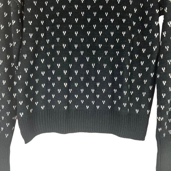 NWT Junior SO Polar Bear Heart Sweater Size XL - Picture 6 of 14